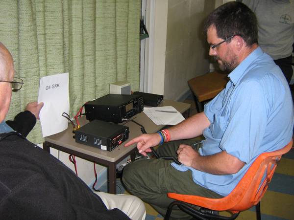 The club's new Icom IC-718 transceiver gets its first airing on 17th October 2013 with Mark M0WMB at the controls